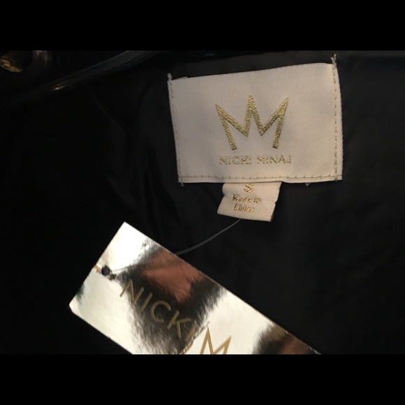 Nicki Minaj Jacket - Picture 6 of 8